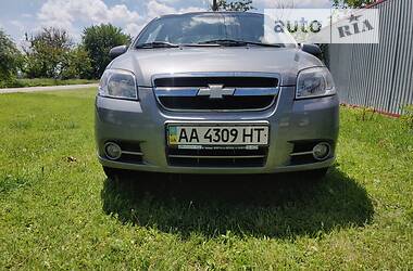 Седан Chevrolet Aveo 2008 в Киеве