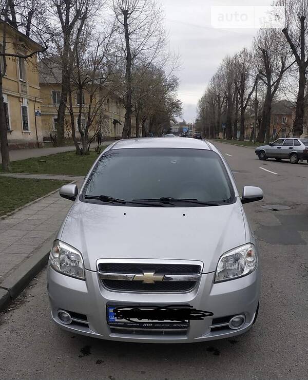 Седан Chevrolet Aveo 2010 в Кременчуці