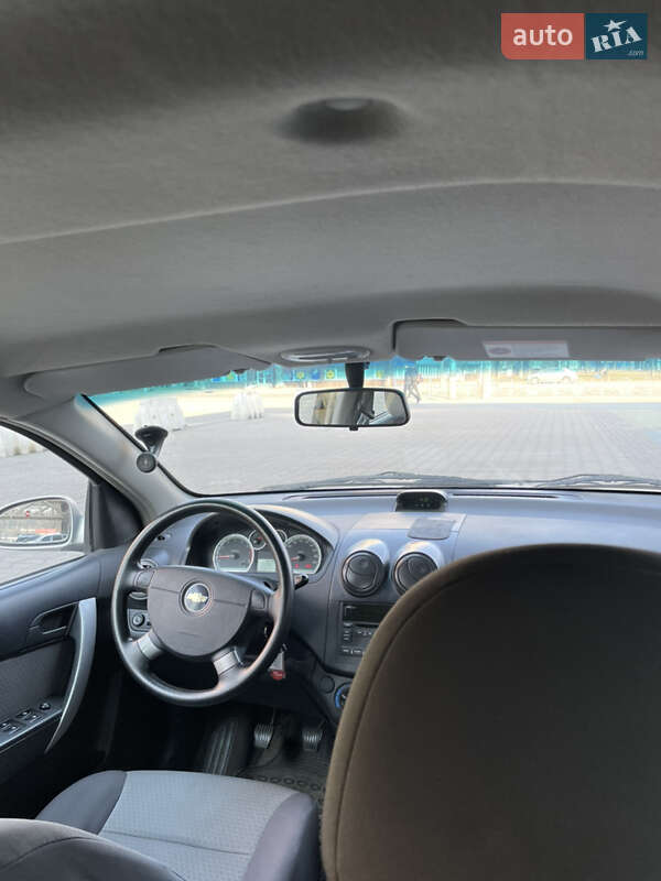 Хэтчбек Chevrolet Aveo 2008 в Киеве фото 24 Хэтчбек Chevrolet Aveo 2008 в Киеве