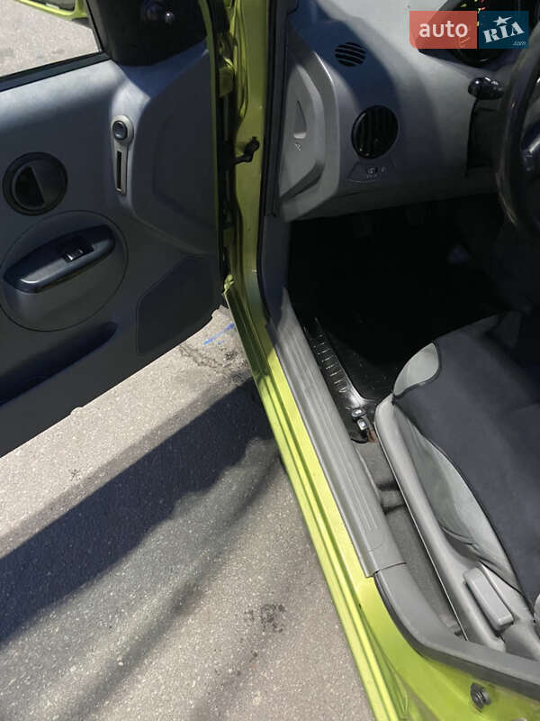 Седан Chevrolet Aveo 2005 в Львові фото 9 Седан Chevrolet Aveo 2005 в Львові