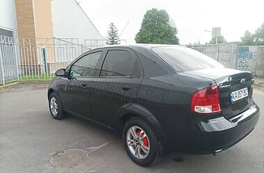 Седан Chevrolet Aveo 2006 в Прилуках