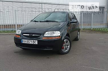 Седан Chevrolet Aveo 2006 в Прилуках