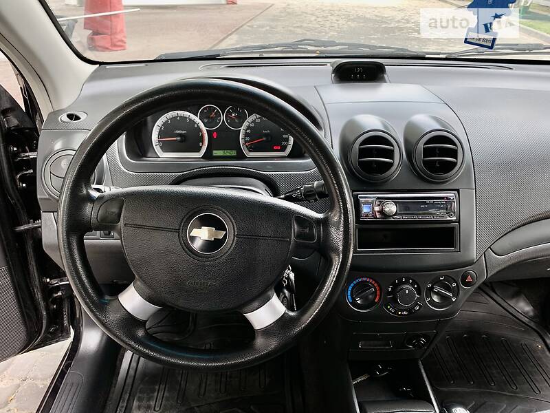 Седан Chevrolet Aveo 2011 в Дніпрі