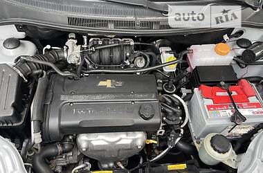 Минивэн Chevrolet Aveo 2008 в 