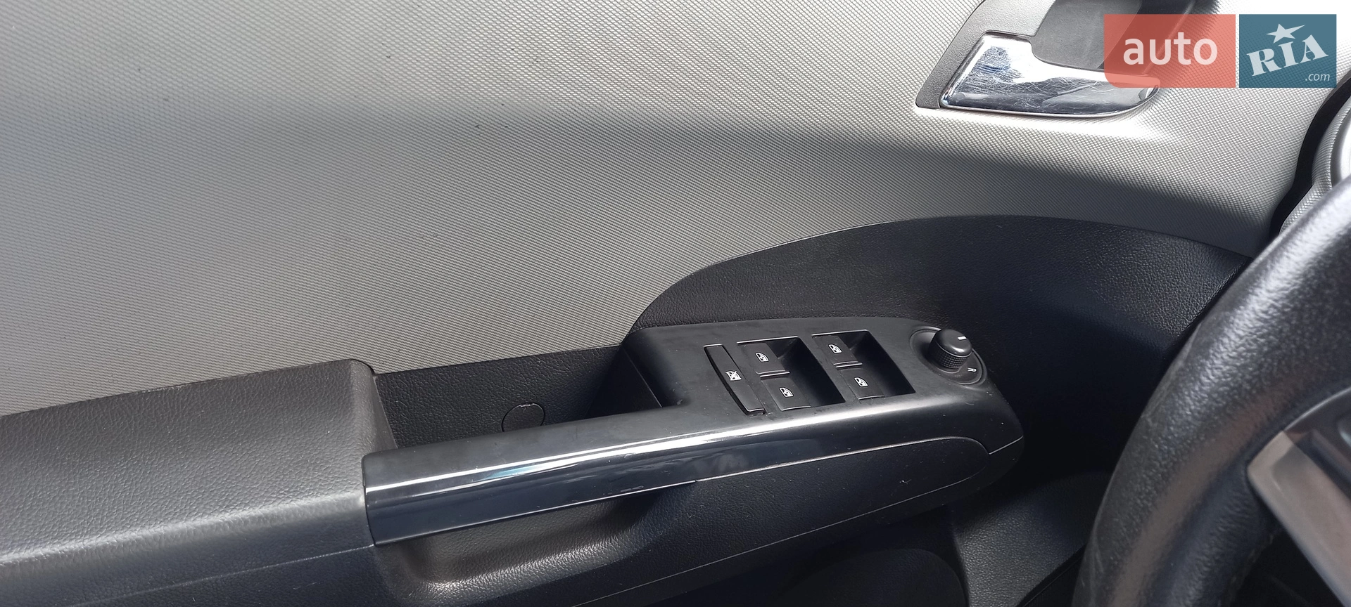 2013 Chevrolet Aveo - мініатюра 10