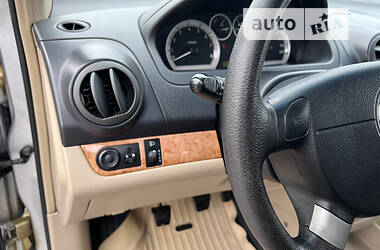 Седан Chevrolet Aveo 2008 в 