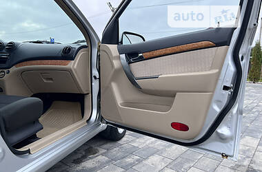 Седан Chevrolet Aveo 2008 в 