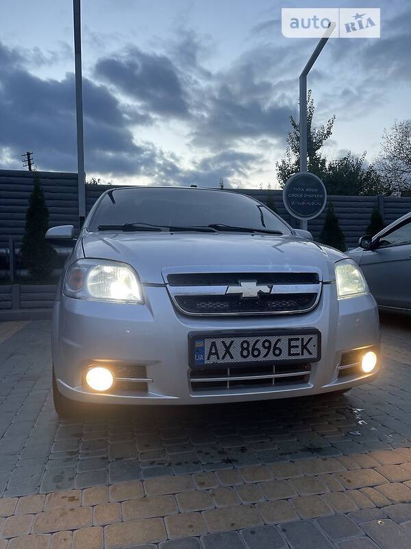 Седан Chevrolet Aveo 2007 в Харькове