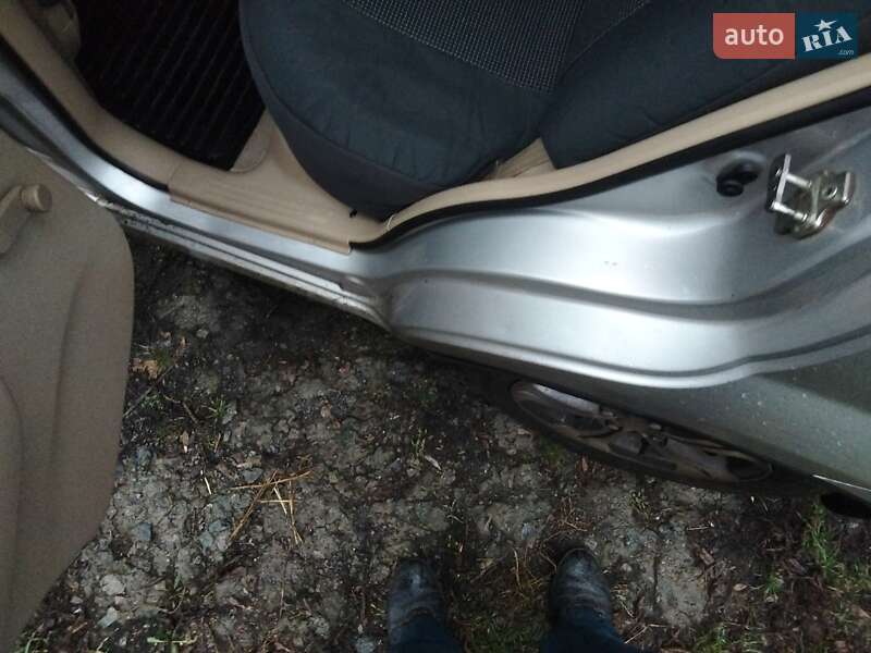 Седан Chevrolet Aveo 2007 в Жовтих Водах фото 3 Седан Chevrolet Aveo 2007 в Жовтих Водах