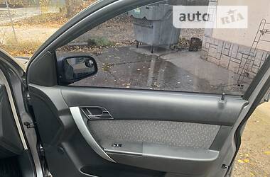 Седан Chevrolet Aveo 2011 в 