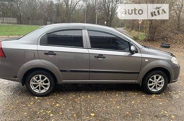 Седан Chevrolet Aveo 2011 в 