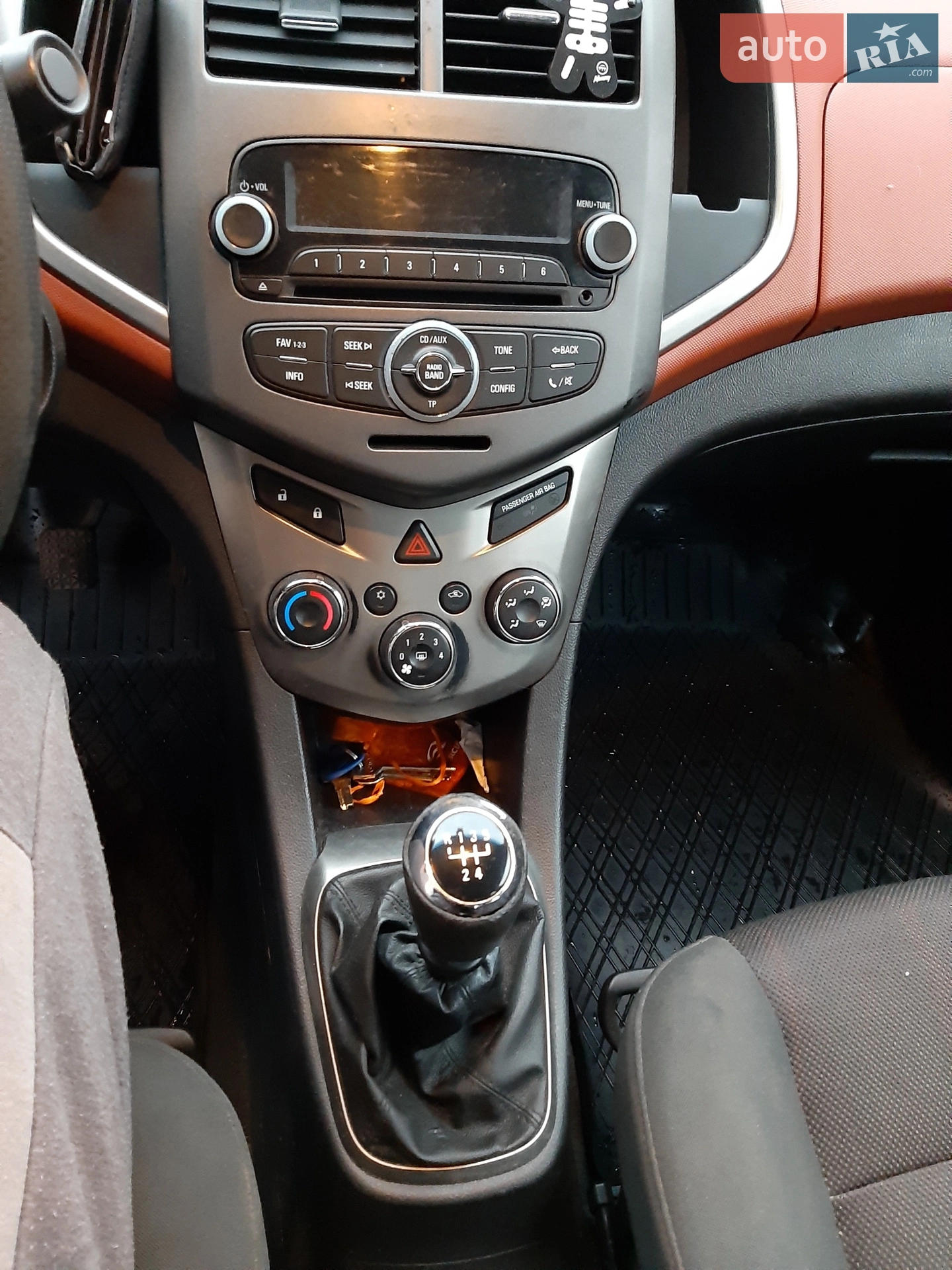2011 Chevrolet Aveo - мініатюра 16