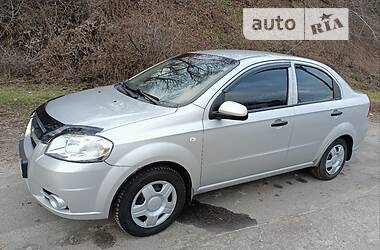 Седан Chevrolet Aveo 2007 в Києві