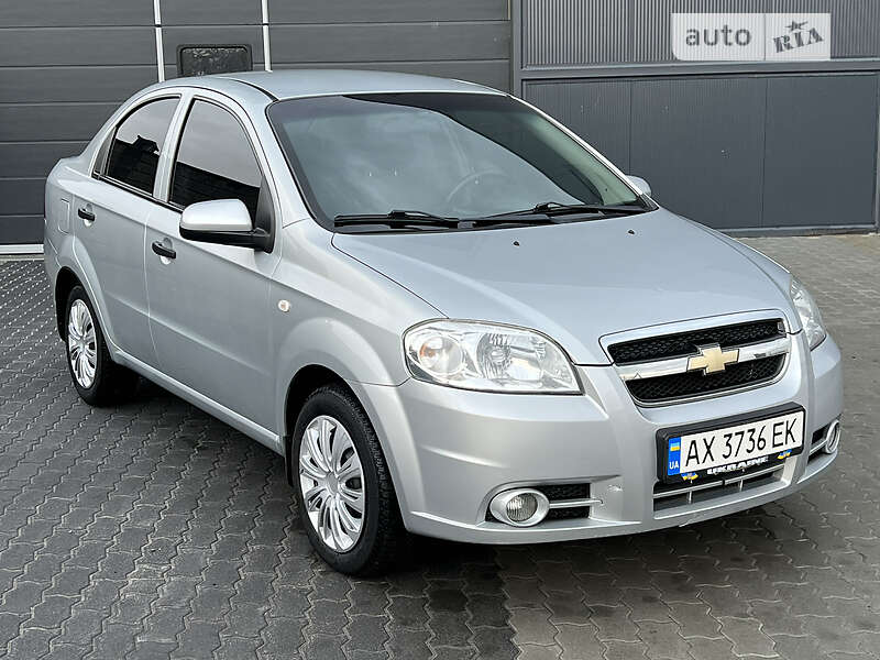Седан Chevrolet Aveo 2010 в 