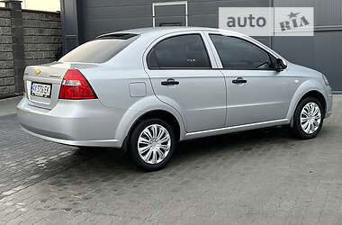 Седан Chevrolet Aveo 2010 в 