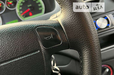 Седан Chevrolet Aveo 2010 в 