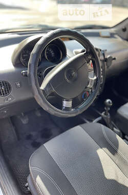 Седан Chevrolet Aveo 2006 в 