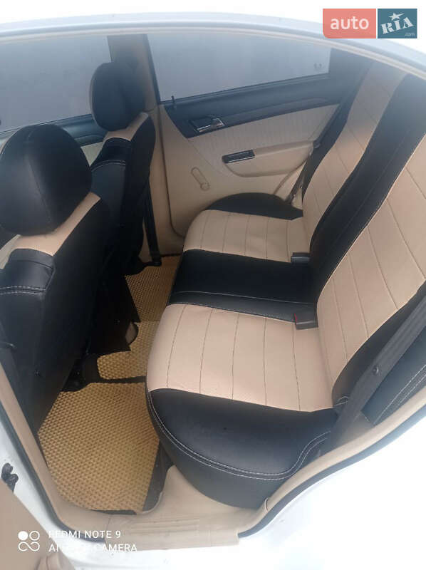 Седан Chevrolet Aveo 2008 в Обухове