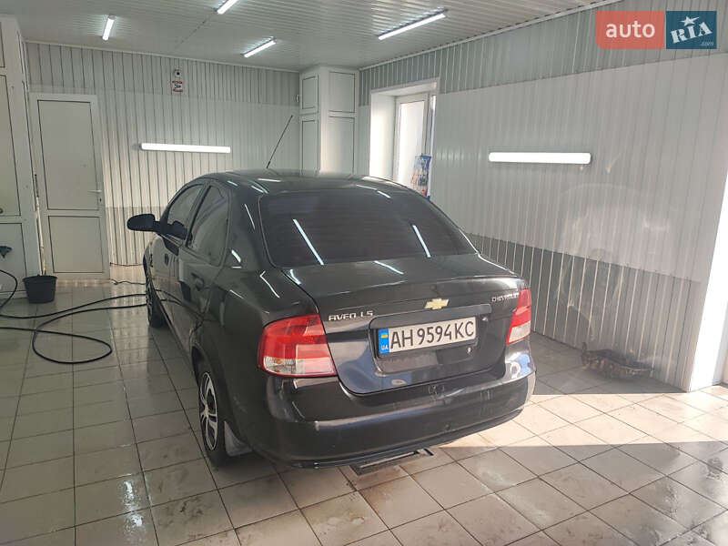 Седан Chevrolet Aveo 2005 в Софиевской Борщаговке