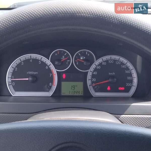 Седан Chevrolet Aveo 2008 в Кривому Розі