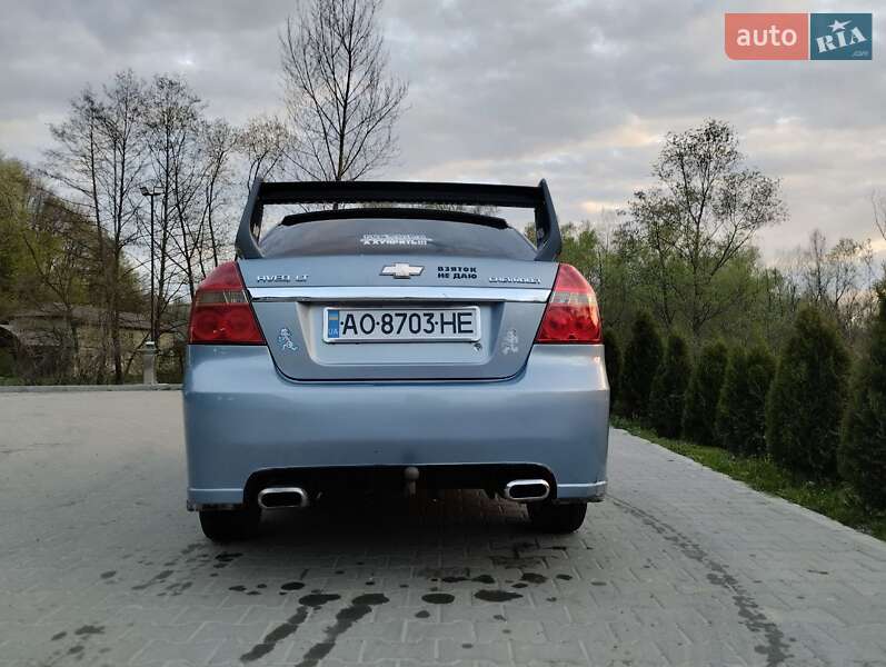 Седан Chevrolet Aveo 2008 в Тячеві