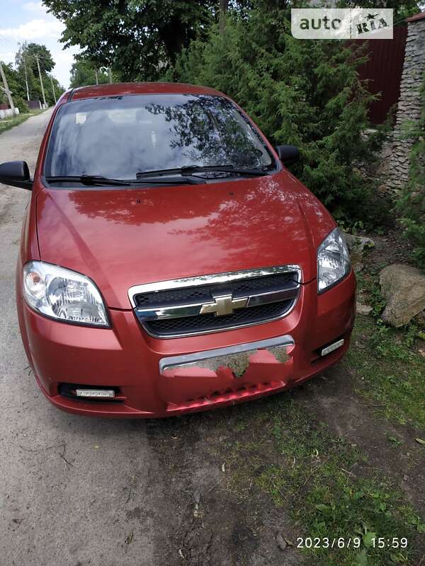 Седан Chevrolet Aveo 2007 в Нетешине