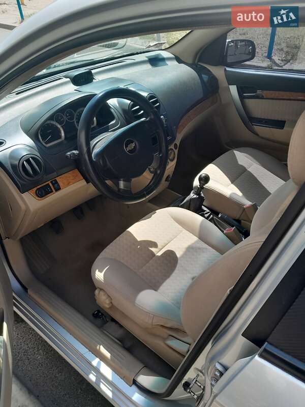 Седан Chevrolet Aveo 2007 в Києві