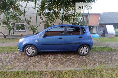 Хэтчбек Chevrolet Aveo 2009 в Хусте