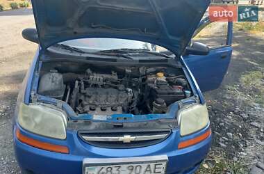 Седан Chevrolet Aveo 2003 в Дніпрі