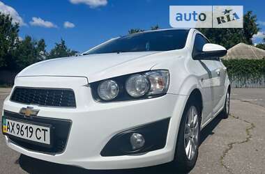 Седан Chevrolet Aveo 2012 в Харкові