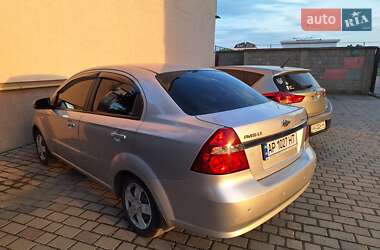 Седан Chevrolet Aveo 2008 в Киеве