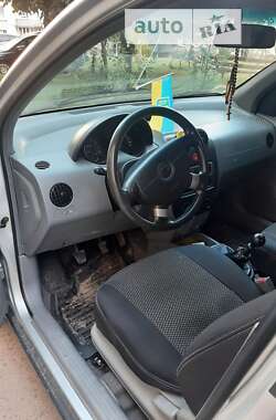 Хетчбек Chevrolet Aveo 2005 в Івано-Франківську