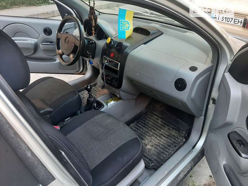 Chevrolet Aveo 2005