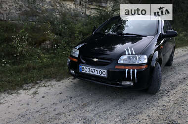 Седан Chevrolet Aveo 2005 в Стрые