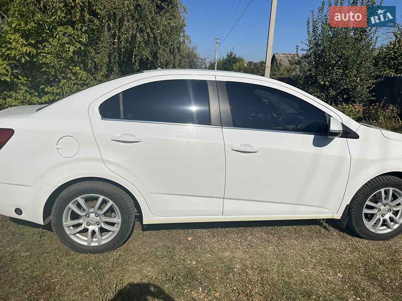 Седан Chevrolet Aveo 2014 в Первомайске фото 2 Седан Chevrolet Aveo 2014 в Первомайске