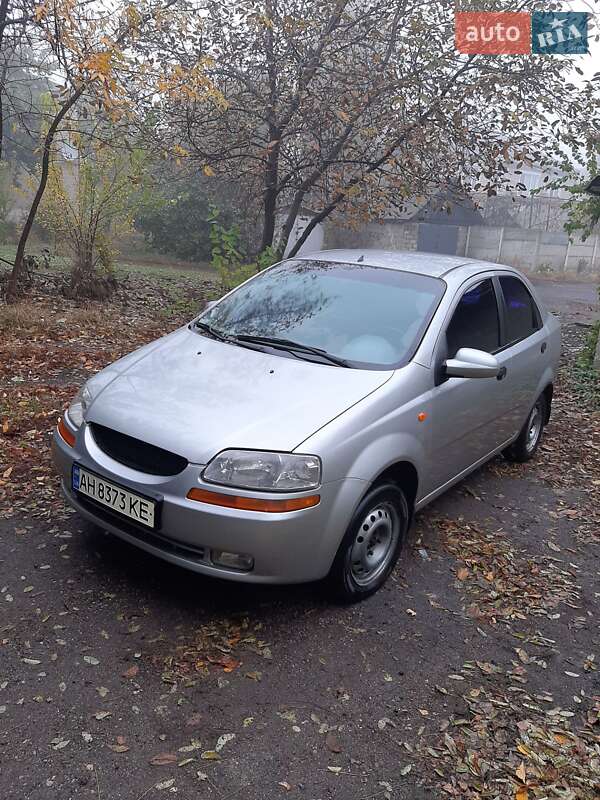 Седан Chevrolet Aveo 2005 в Петропавловке