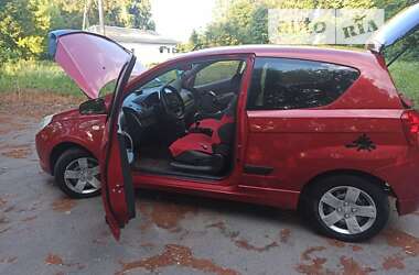 Хэтчбек Chevrolet Aveo 2008 в 