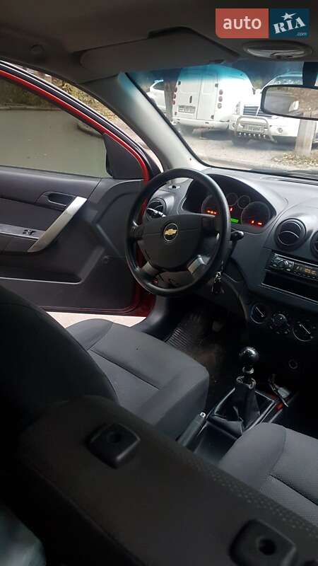 Седан Chevrolet Aveo 2008 в Запоріжжі