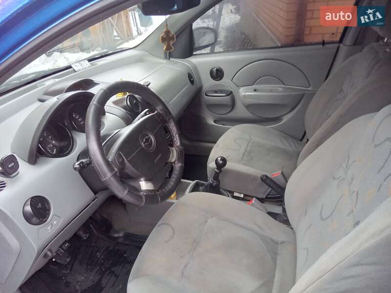 Седан Chevrolet Aveo 2005 в Луцьку