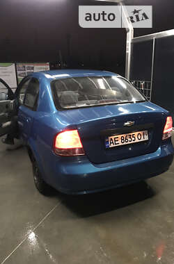 Седан Chevrolet Aveo 2005 в Дніпрі