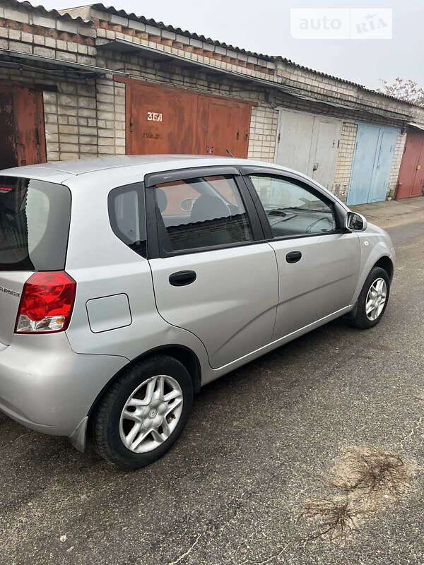 Chevrolet aveo hatchback 2007