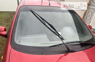Седан Chevrolet Aveo 2005 в 