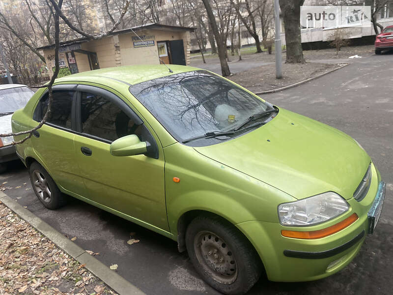 Седан Chevrolet Aveo 2005 в 