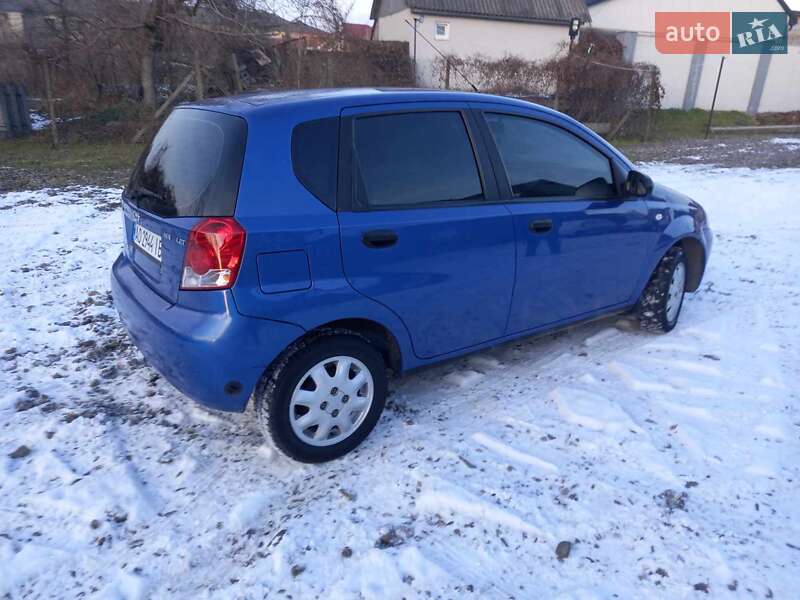 Хэтчбек Chevrolet Aveo 2007 в Виноградове фото 14 Хэтчбек Chevrolet Aveo 2007 в Виноградове