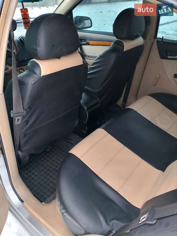 Седан Chevrolet Aveo 2008 в Варве