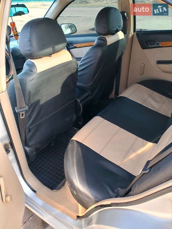 Седан Chevrolet Aveo 2008 в Варве