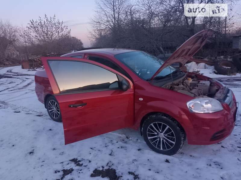 Седан Chevrolet Aveo 2008 в Валках