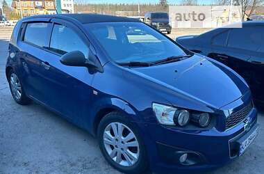 Хэтчбек Chevrolet Aveo 2013 в Киеве