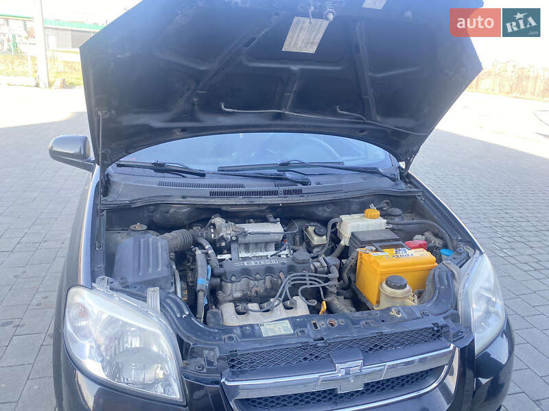 Седан Chevrolet Aveo 2007 в Тисмениці