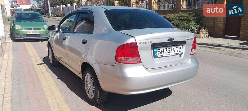 Седан Chevrolet Aveo 2006 в Одессе